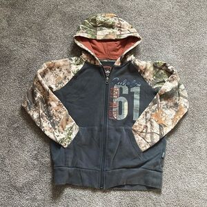 CABELAS camo boys hooded JACKET medium Fleece Lining
